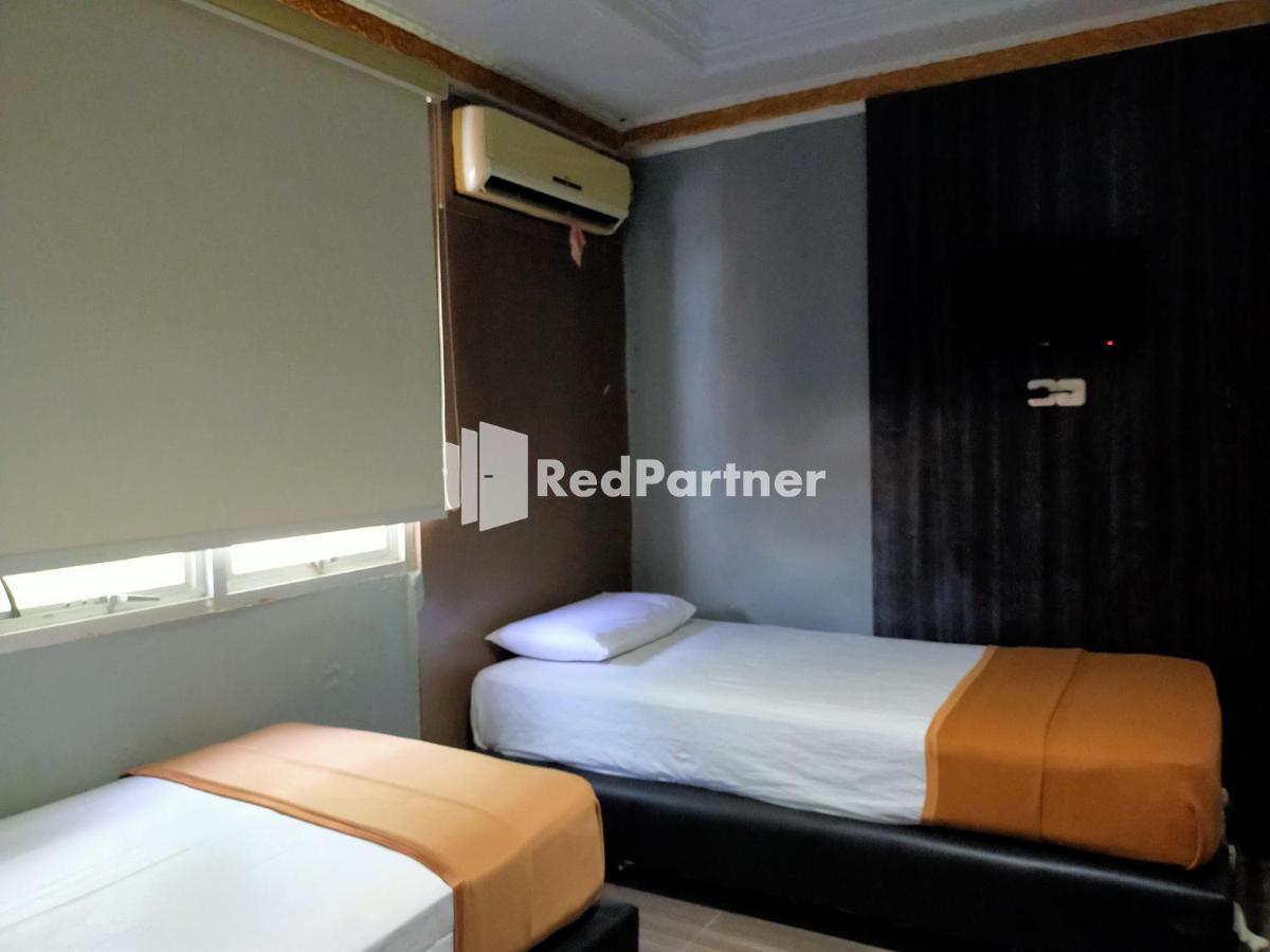 Hotel Ayu Lestari Ternate Bagian luar foto