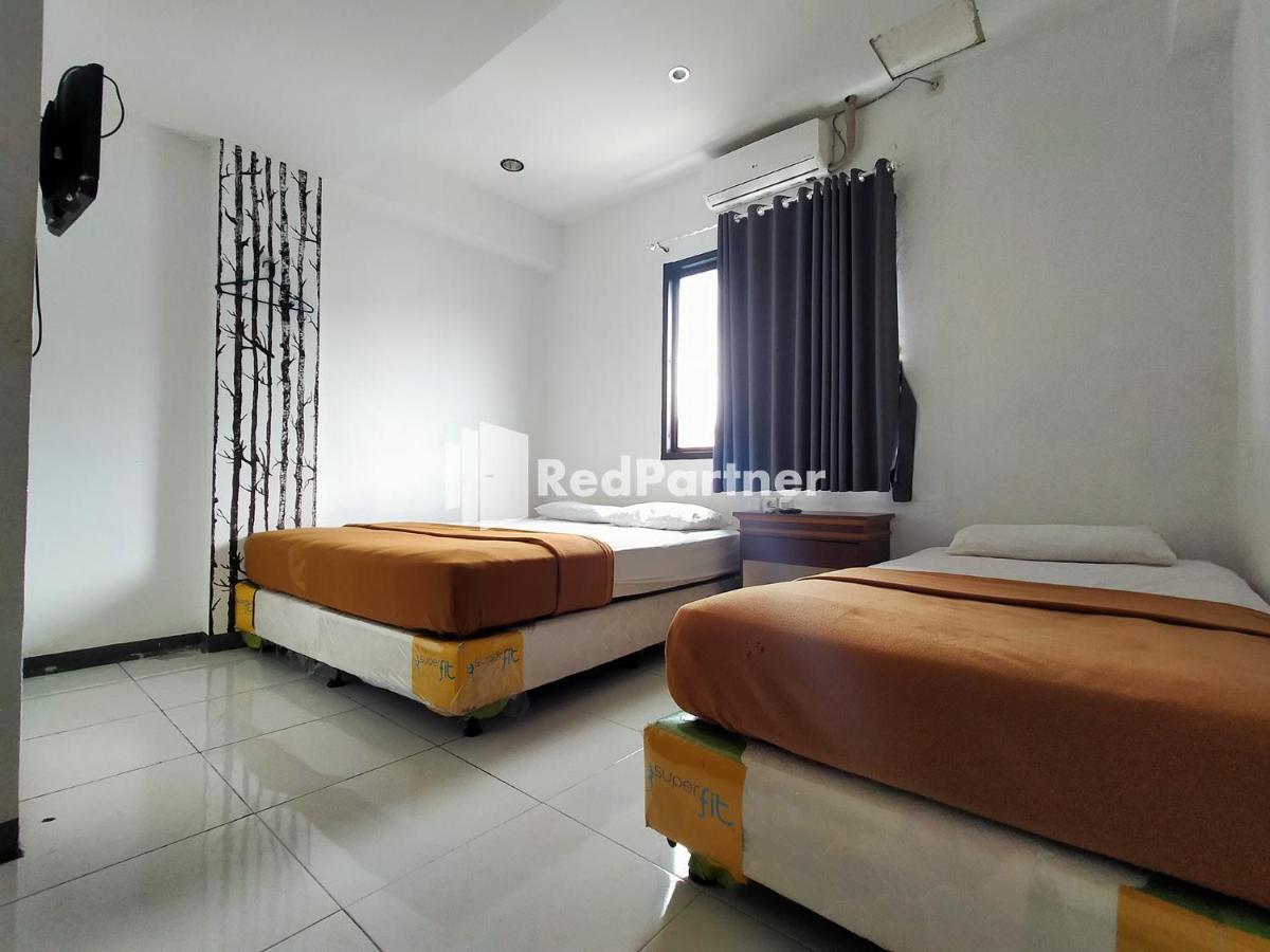Hotel Ayu Lestari Ternate Bagian luar foto