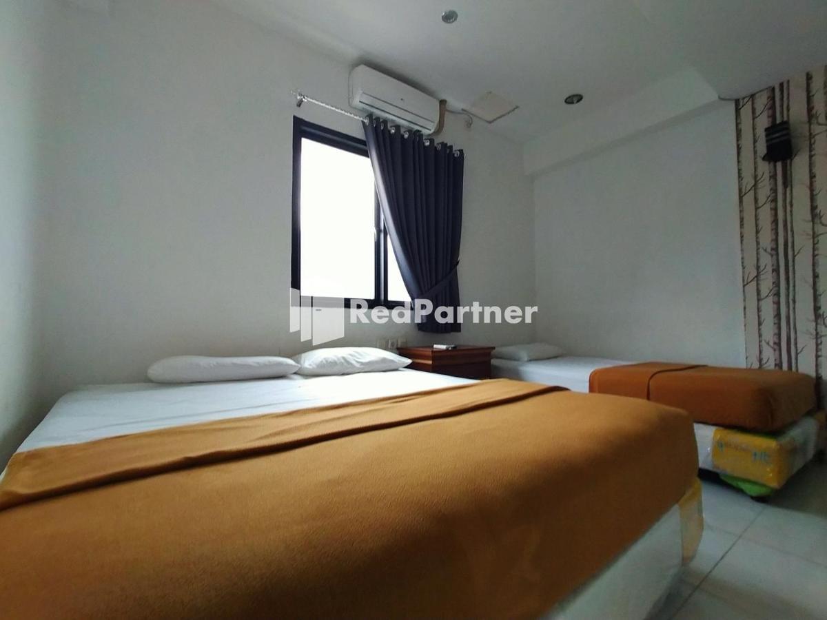 Hotel Ayu Lestari Ternate Bagian luar foto