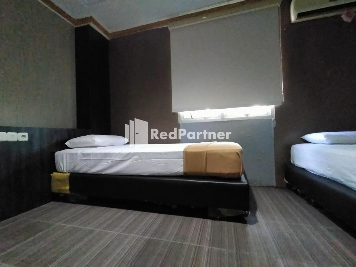 Hotel Ayu Lestari Ternate Bagian luar foto